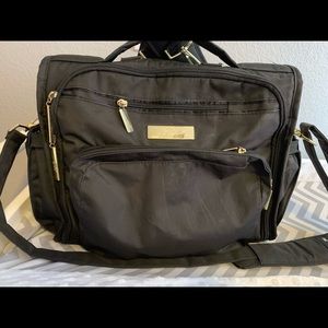 Jujube diaper bag and stroller straps